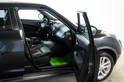 Продажа Nissan Juke I 1.6 CVT (117 л.с.) 2012 Черный в Автодом