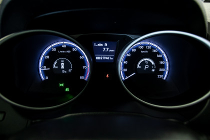 Hyundai Tucson II 2