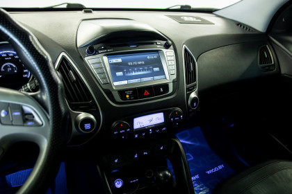  Hyundai Tucson II 2