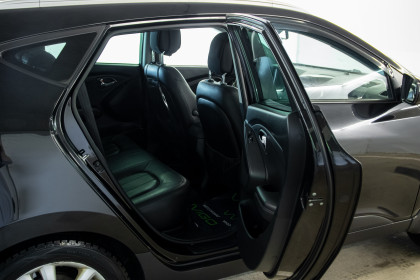  Hyundai Tucson II 2