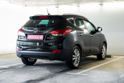  Hyundai Tucson II 2