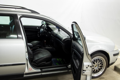 Продажа Volkswagen Passat B5 Рестайлинг 1.9 MT (130 л.с.) 2003 Серебристый в Автодом