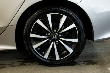 Продажа Honda Civic XI 1.5 CVT (180 л.с.) 2023 Серый в Автодом