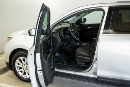 Продажа Chevrolet Equinox III 1.5 AT (170 л.с.) 2019 Серебристый в Автодом