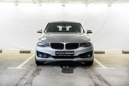 Продажа BMW 3 серии VI (F3x) Рестайлинг 330i xDrive 2.0 AT (252 л.с.) 2016 Серебристый в Автодом