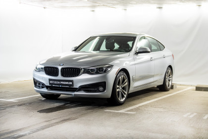 Продажа BMW 3 серии VI (F3x) Рестайлинг 330i xDrive 2.0 AT (252 л.с.) 2016 Серебристый в Автодом