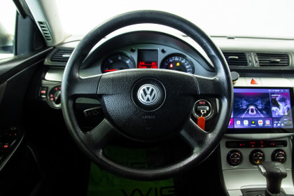Продажа Volkswagen Passat B6 2.0 AMT (140 л.с.) 2007 Серый в Автодом