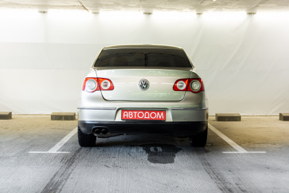 Продажа Volkswagen Passat B6 2.0 AMT (140 л.с.) 2007 Серый в Автодом