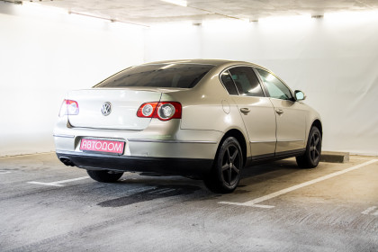 Продажа Volkswagen Passat B6 2.0 AMT (140 л.с.) 2007 Серый в Автодом