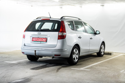 Продажа Hyundai i30 I 1.4 MT (109 л.с.) 2009 Серебристый в Автодом