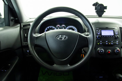Продажа Hyundai i30 I 1.4 MT (109 л.с.) 2009 Серебристый в Автодом