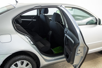 Продажа Skoda Octavia II (A5) Рестайлинг 1.4 MT (122 л.с.) 2011 Серебристый в Автодом
