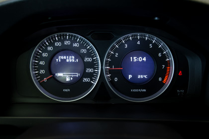 Продажа Volvo S60 II 1.6 AT (180 л.с.) 2011 Серый в Автодом