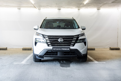 Продажа Nissan Rogue III Рестайлинг 1.5 CVT (204 л.с.) 2024 Белый в Автодом