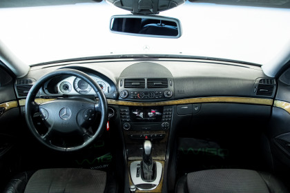 Продажа Mercedes-Benz E-Класс III (W211, S211) 200 1.8 AT (163 л.с.) 2005 Серебристый в Автодом