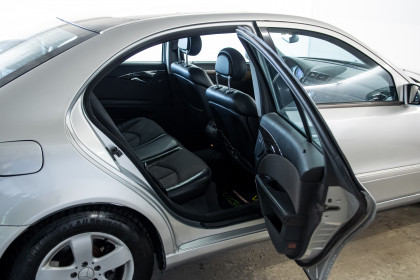 Продажа Mercedes-Benz E-Класс III (W211, S211) 200 1.8 AT (163 л.с.) 2005 Серебристый в Автодом