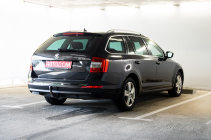 Продажа Skoda Octavia III (A7) 1.6 MT (105 л.с.) 2015 Черный в Автодом