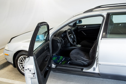Продажа Volkswagen Passat B5 Рестайлинг 1.8 AT (170 л.с.) 2001 Серебристый в Автодом