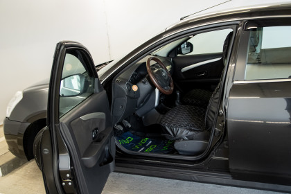 Продажа Nissan Almera III (G15) 1.6 MT (102 л.с.) 2014 Черный в Автодом