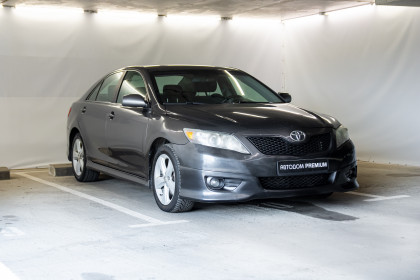 Продажа Toyota Camry VI (XV40) Рестайлинг 2.5 AT (179 л.с.) 2009 Серый в Автодом