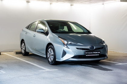 Продажа Toyota Prius IV (XW50) 1.8 AT (98 л.с.) 2018 Синий в Автодом