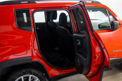 Продажа Jeep Renegade I Рестайлинг 1.3 AT (180 л.с.) 2022 Красный в Автодом