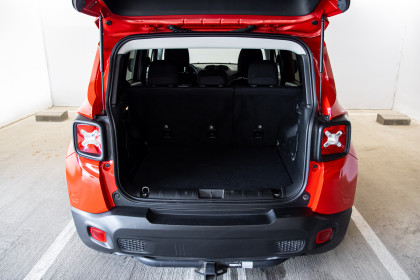 Продажа Jeep Renegade I Рестайлинг 1.3 AT (180 л.с.) 2022 Красный в Автодом