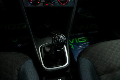 Продажа Volkswagen Polo VI 1.6 MT (90 л.с.) 2020 Желтый в Автодом