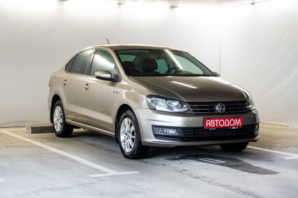 Продажа Volkswagen Polo VI 1.6 MT (90 л.с.) 2020 Желтый в Автодом