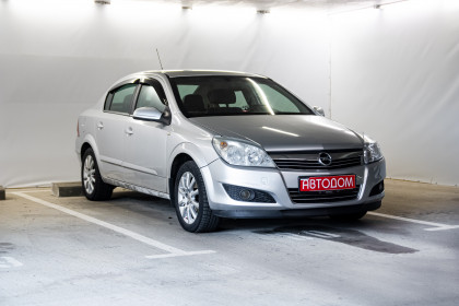 Продажа Opel Astra H Рестайлинг 1.8 MT (140 л.с.) 2008 Серебристый в Автодом