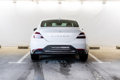Продажа Genesis G70 I Рестайлинг 2.0 AT (247 л.с.) 2021 Белый в Автодом
