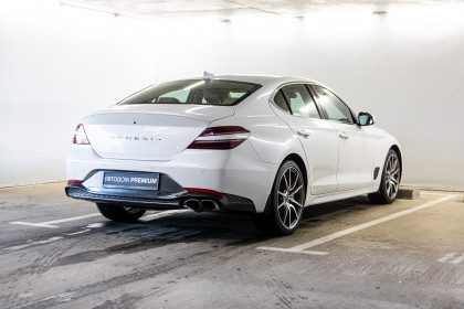 Продажа Genesis G70 I Рестайлинг 2.0 AT (247 л.с.) 2021 Белый в Автодом