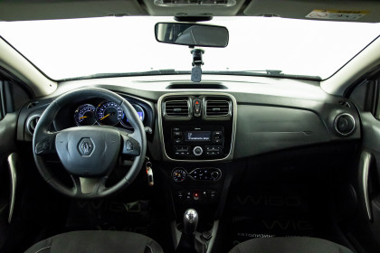 Продажа Renault Sandero II 1.6 MT (113 л.с.) 2017 Серебристый в Автодом