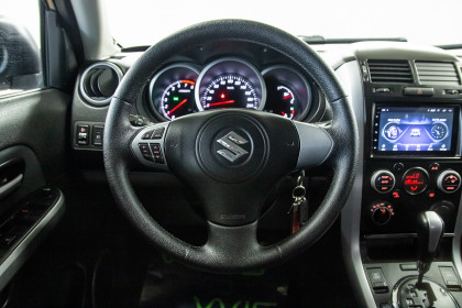 Продажа Suzuki Grand Vitara II Рестайлинг 2 2.0 AT (140 л.с.) 2013 Серый в Автодом