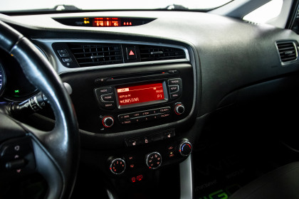 Продажа Kia Ceed II 1.6 MT (135 л.с.) 2015 Черный в Автодом