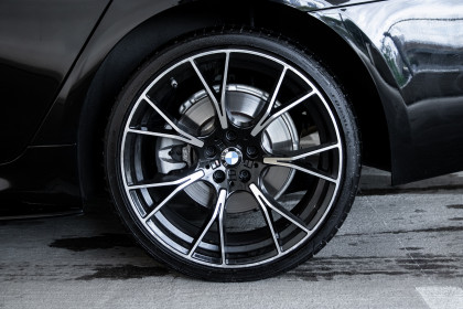 Продажа BMW 5 серии VII (G30/G31) 530i 2.0 AT (252 л.с.) 2020 Черный в Автодом
