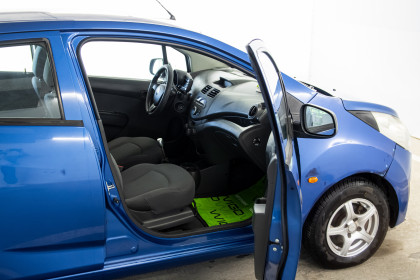 Продажа Chevrolet Spark III 1.0 MT (67 л.с.) 2011 Синий в Автодом
