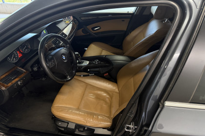 Продажа BMW 5 серии V (E60/E61) Рестайлинг 525xi 3.0 AT (218 л.с.) 2008 Серый в Автодом