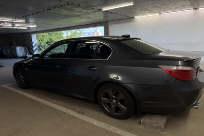 Продажа BMW 5 серии V (E60/E61) Рестайлинг 525xi 3.0 AT (218 л.с.) 2008 Серый в Автодом