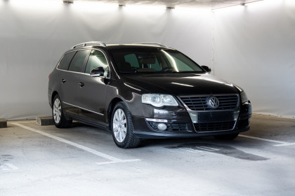 Продажа Volkswagen Passat B6 2.0 MT (122 л.с.) 2006 Коричневый в Автодом