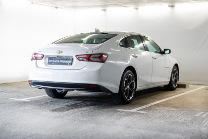 Продажа Chevrolet Malibu IX Рестайлинг 1.5 AT (169 л.с.) 2022 Белый в Автодом