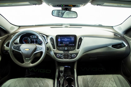 Продажа Chevrolet Malibu IX Рестайлинг 1.5 AT (169 л.с.) 2022 Белый в Автодом