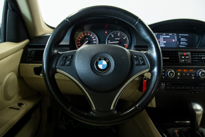 Продажа BMW 3 серии V (E90/E91/E92/E93) Рестайлинг 320d 2.0 AT (184 л.с.) 2012 Красный в Автодом