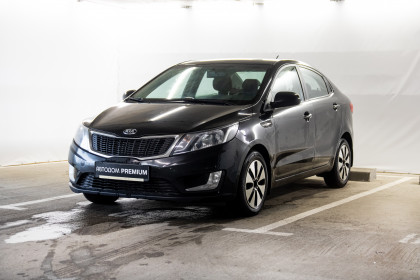 Продажа Kia Rio III 5-speed 1.6 MT (123 л.с.) 2013 Черный в Автодом