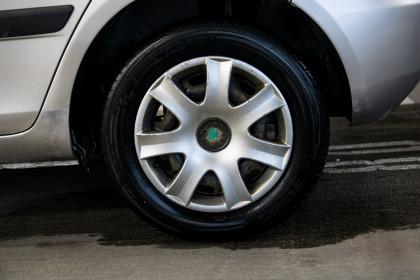 Продажа Skoda Fabia II 1.2 MT (105 л.с.) 2009 Серебристый в Автодом