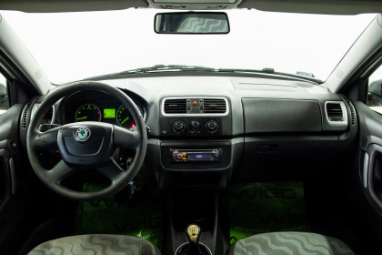 Продажа Skoda Fabia II 1.2 MT (105 л.с.) 2009 Серебристый в Автодом