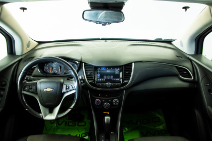 Продажа Chevrolet Trax I Рестайлинг 1.4 AT (140 л.с.) 2019 Серый в Автодом
