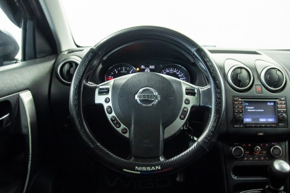 Продажа Nissan Qashqai I Рестайлинг 1.6 MT (130 л.с.) 2012 Черный в Автодом