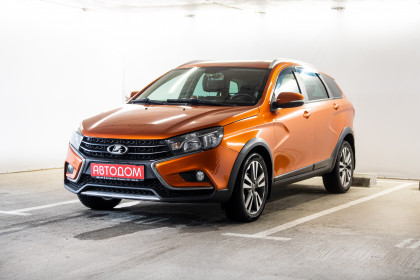 Продажа Lada (ВАЗ) Vesta I SW Cross 1.8 MT (122 л.с.) 2019 Оранжевый в Автодом