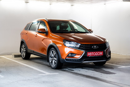 Продажа Lada (ВАЗ) Vesta I SW Cross 1.8 MT (122 л.с.) 2019 Оранжевый в Автодом